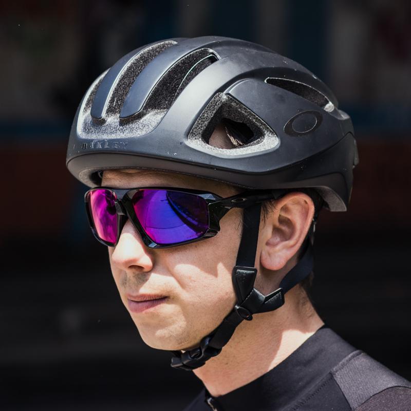 Oakley - 9402 0164